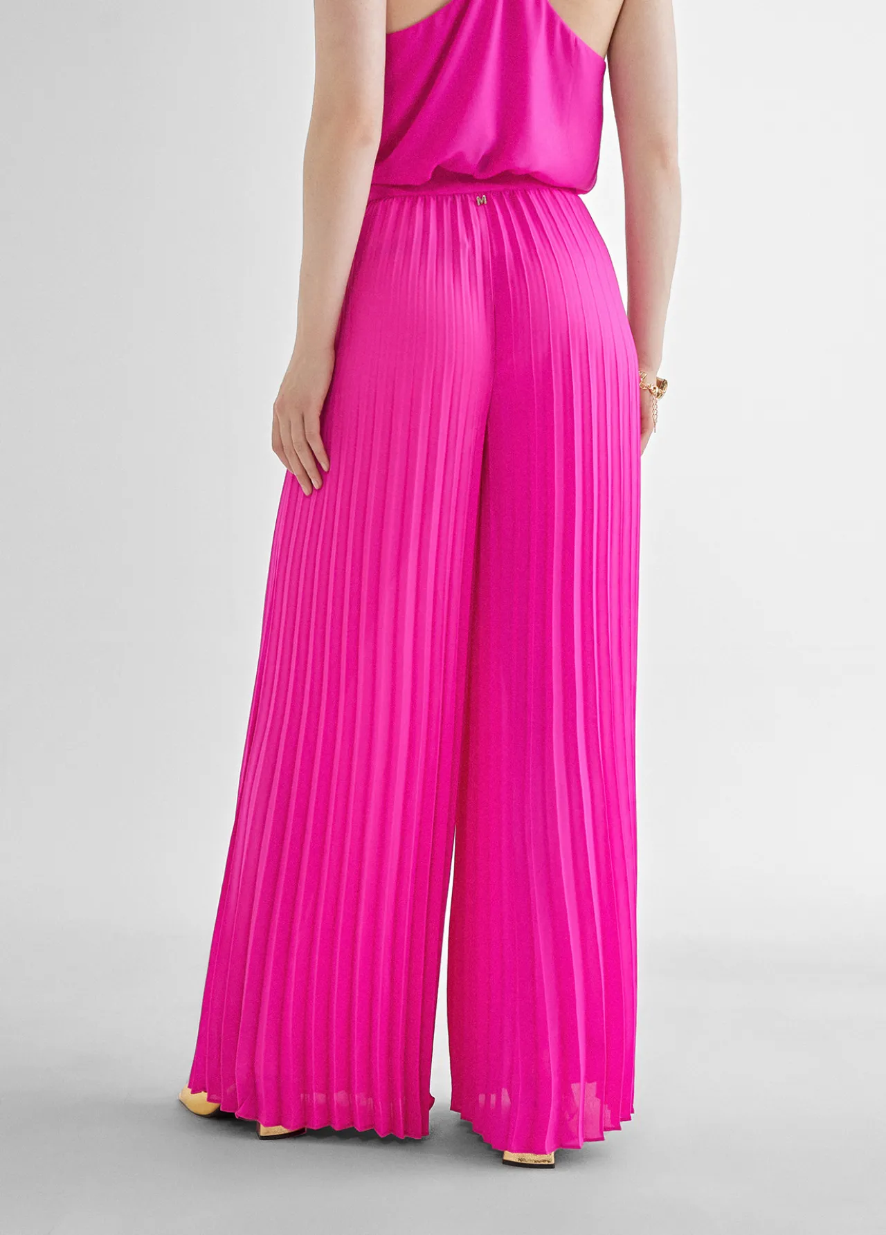 pantaln_plisado_5.webp Lola Casademunt Pantalones<Pantalón plisado FUCSIA