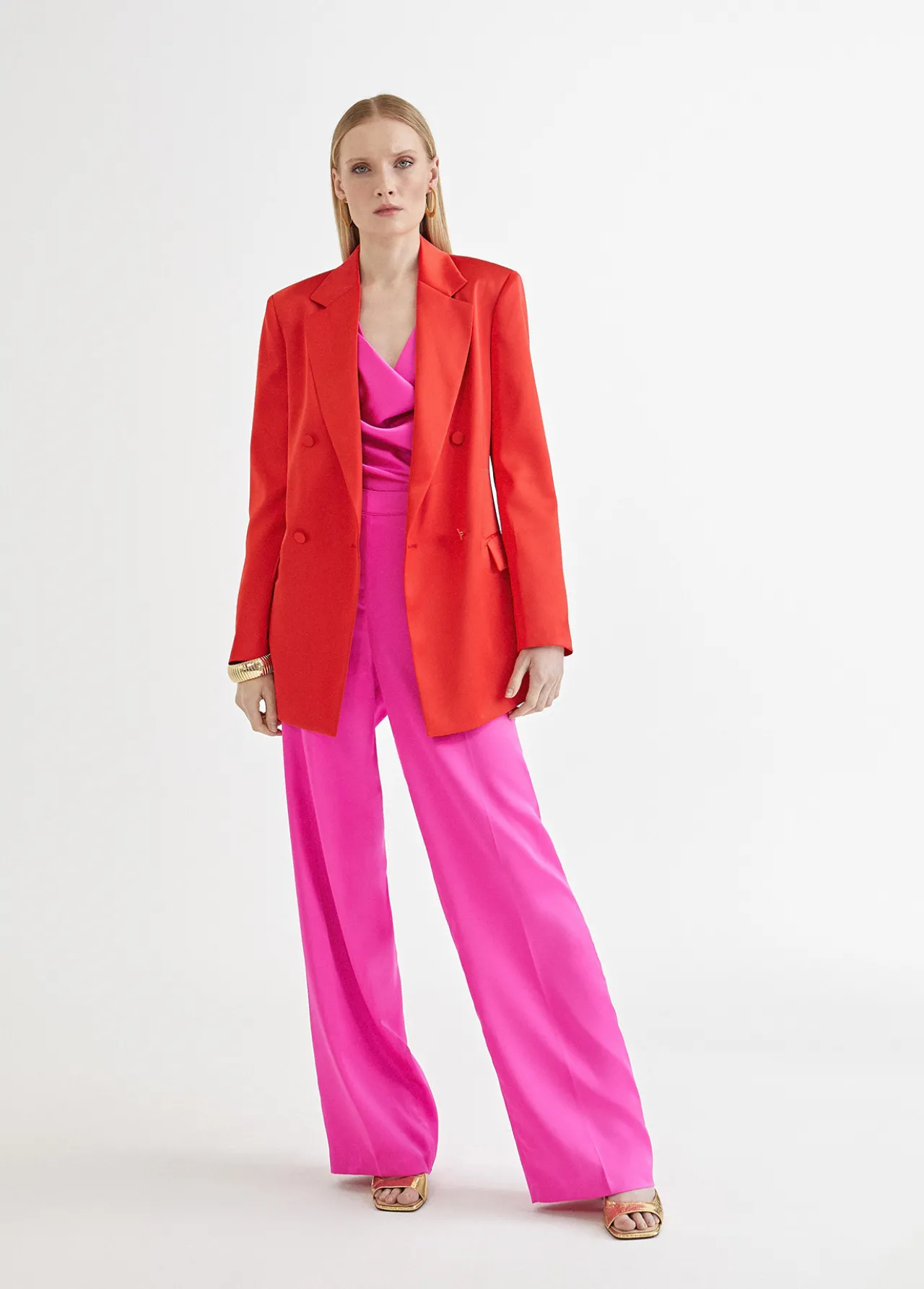 pantaln_recto_satinado_4.webp Lola Casademunt Pantalones<Pantalón recto satinado FUCSIA