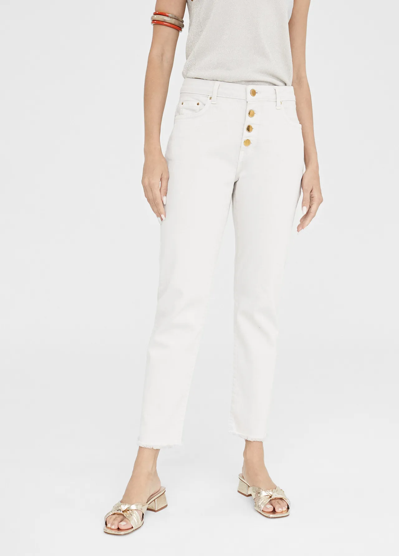 pantaln_tejano_con_botones_4.webp Lola Casademunt Pantalones<Pantalón tejano con botones CRUDO