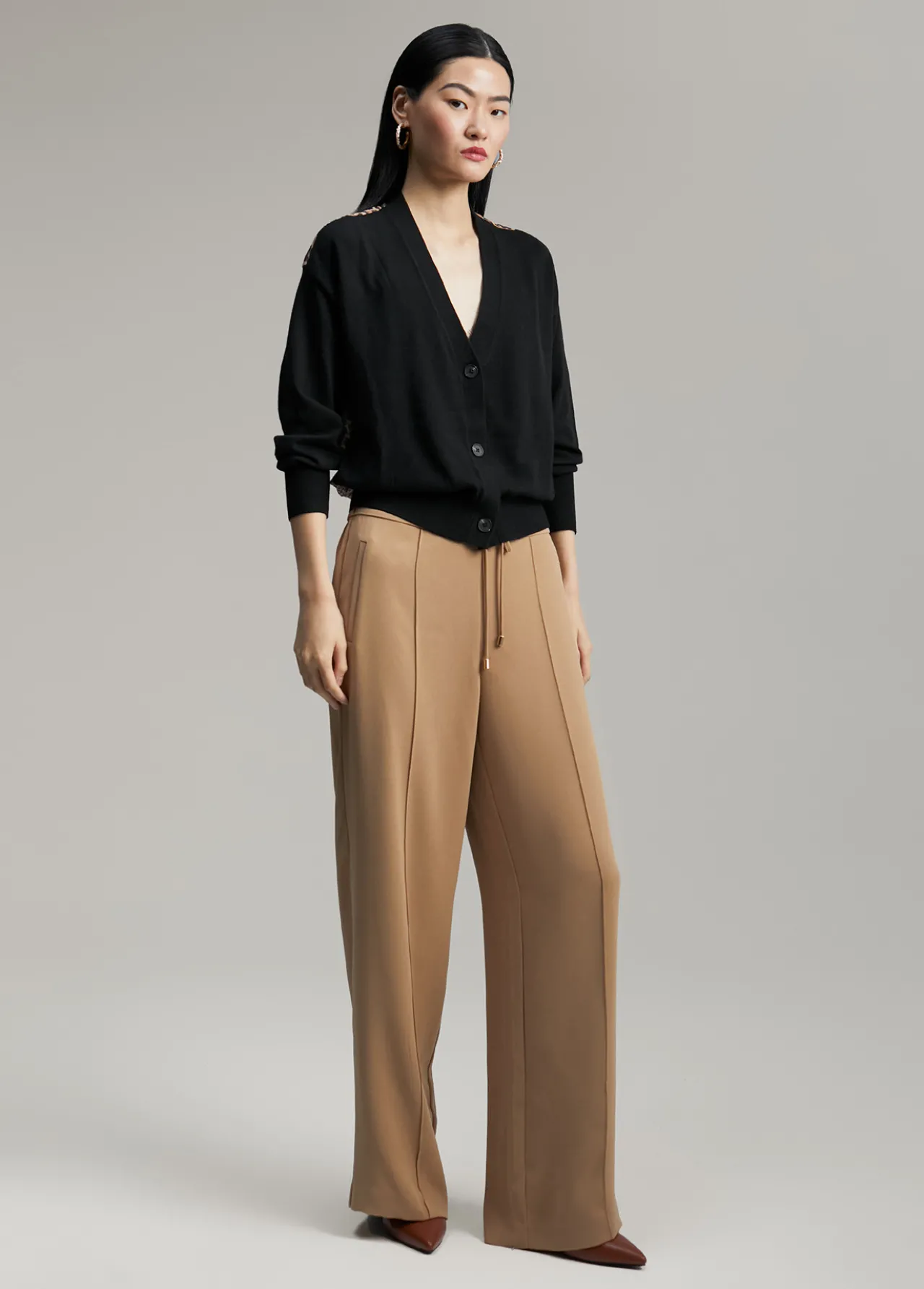 pantaln_wideleg_4.webp Lola Casademunt Pantalones<Pantalón wideleg CAMEL