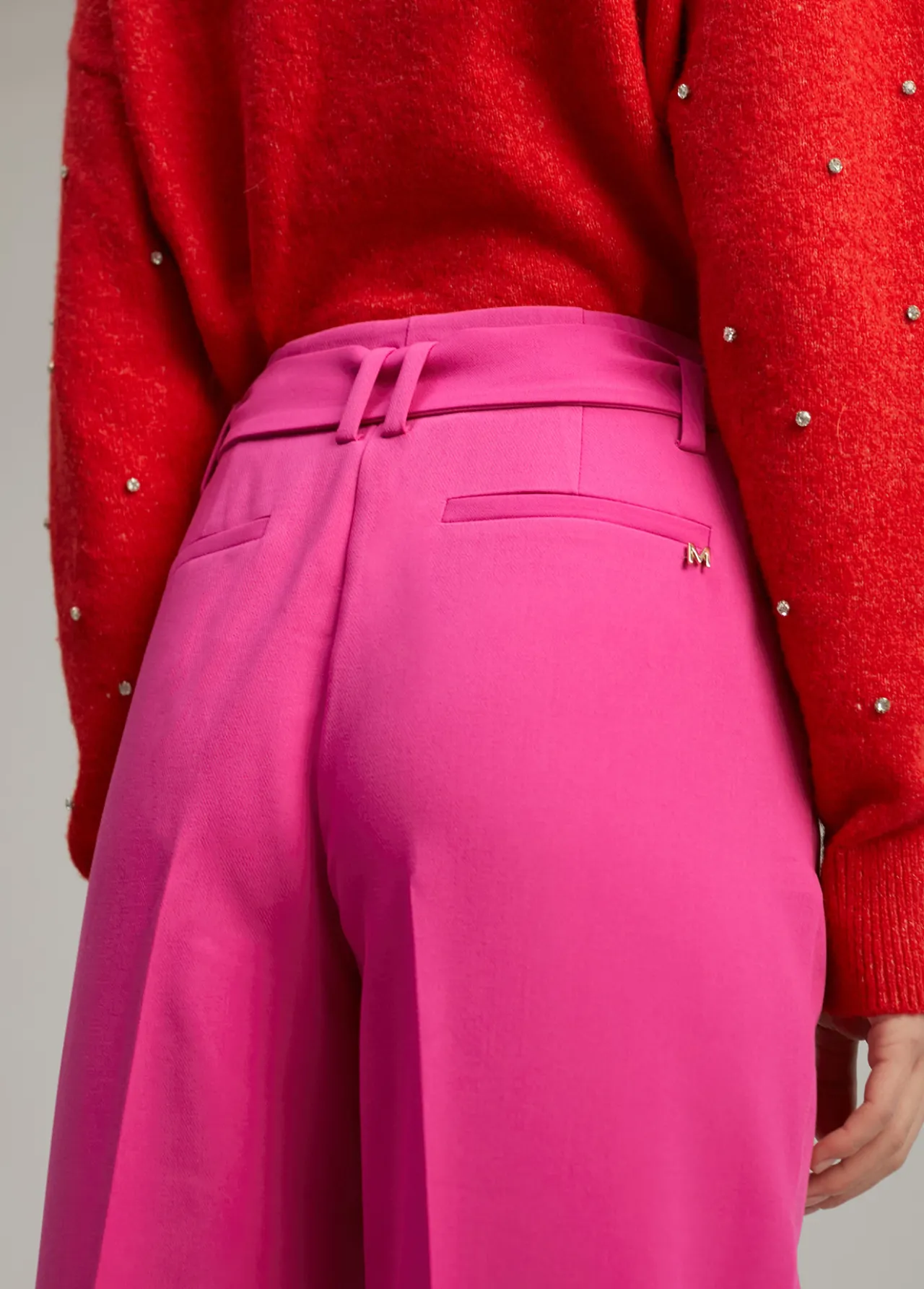 pantaln_wideleg_cinturn_3.webp Lola Casademunt Pantalones<Pantalón wideleg cinturón FUCSIA