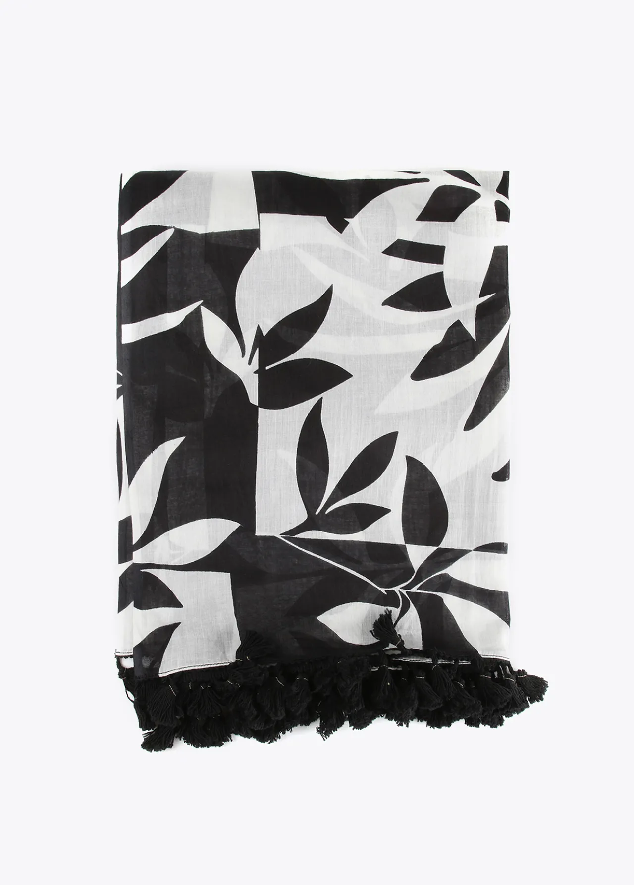 pareo_blanco_y_negro_0.webp Lola Casademunt Accesorios | Baño<Pareo blanco y negro. BLANCO-NEGRO