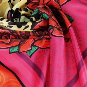 Lola Casademunt Animal Print | Bufandas Y Pañuelos<Pañuelo leopardo y flores ROJO-LILA
