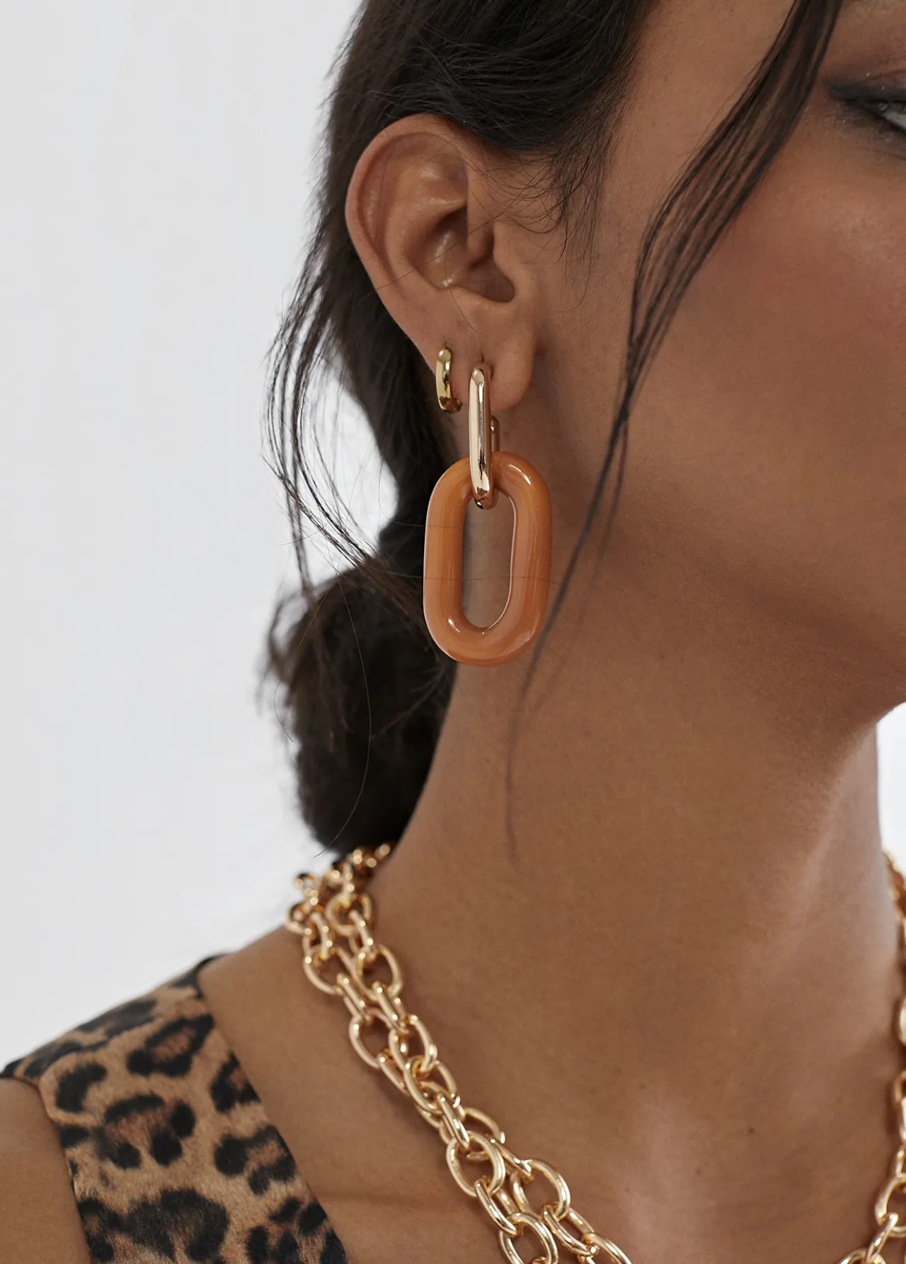 pendientes_dos_piezas_1-1.webp Lola Casademunt Bisuteria<Pendientes dos piezas FUCSIA