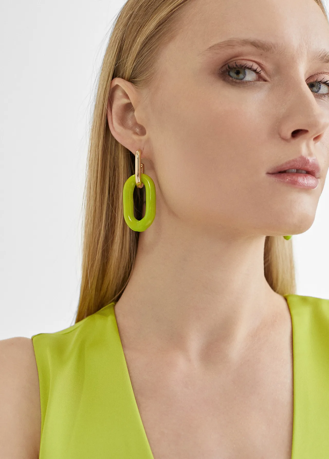 pendientes_dos_piezas_1-2.webp Lola Casademunt Bisuteria<Pendientes dos piezas FUCSIA