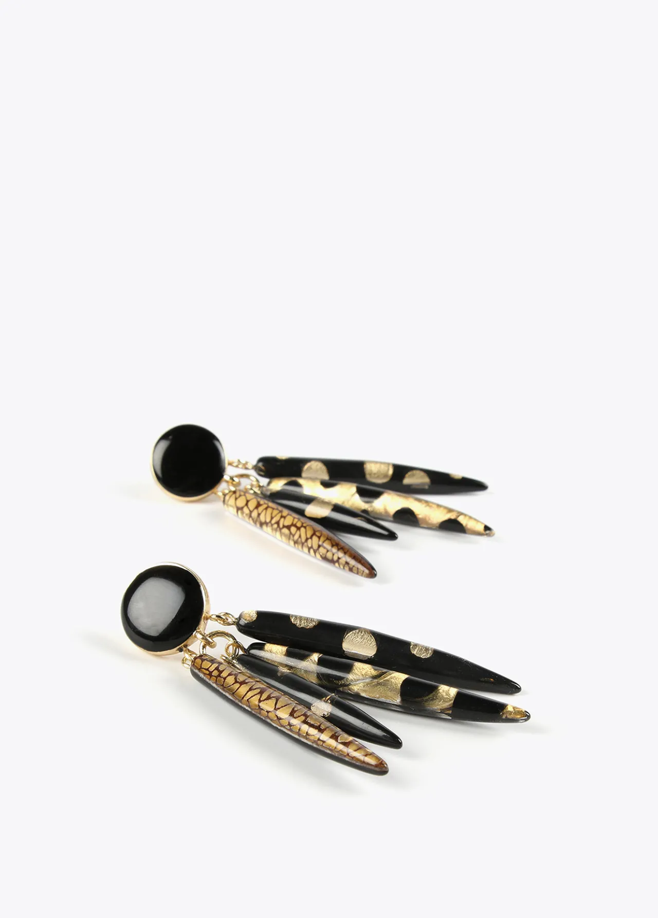pendientes_estilo_africano_1.webp Lola Casademunt Bisuteria<Pendientes estilo africano NEGRO