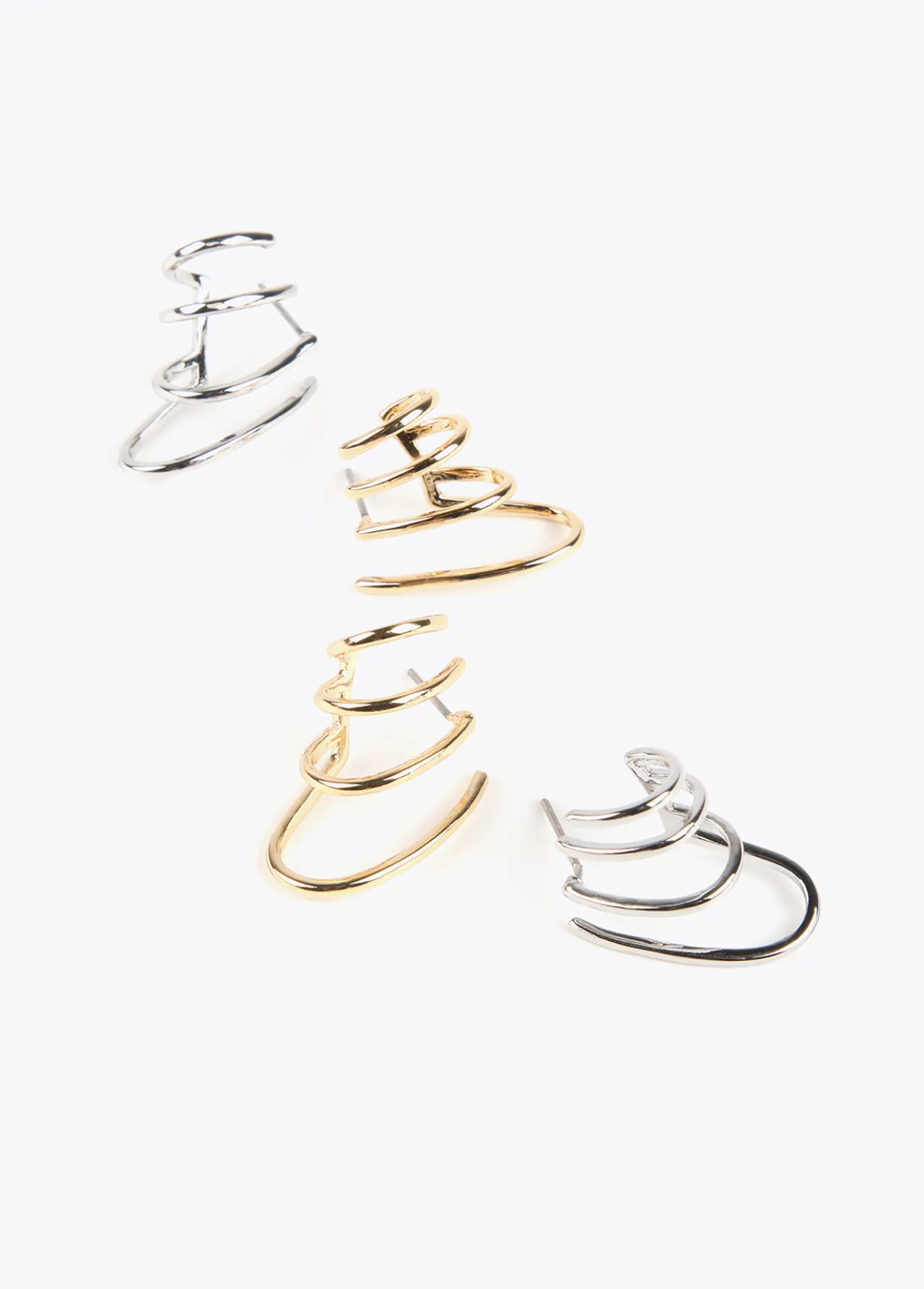 pendientes_simulador_piercings_5.webp Lola Casademunt Pendientes<Pendientes simulador piercings DORADO
