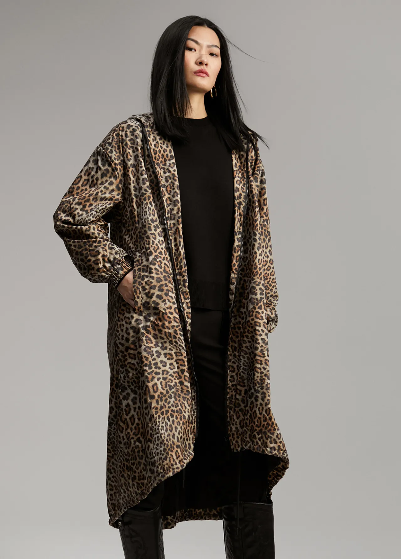 raincoat_animal_print_4.webp Lola Casademunt Animal Print | Chaquetas Y Gabardinas<Raincoat animal print MARRON-NEGRO