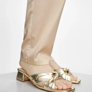 Lola Casademunt Calzado<Sandalia metalizada DORADO