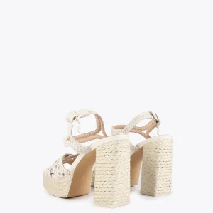 Lola Casademunt Calzado<Sandalia plataforma y efecto crochet NEGRO
