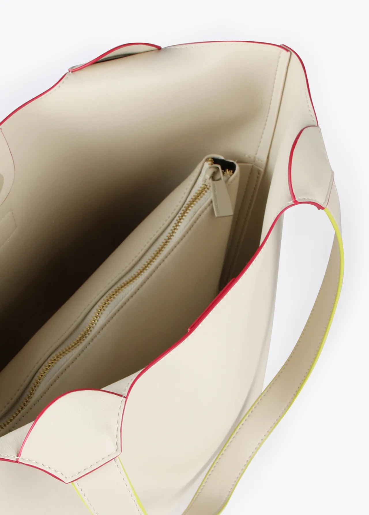 shopper_crudo_detalles_contraste_2.webp Lola Casademunt Bolsos<Shopper detalles contraste CRUDO