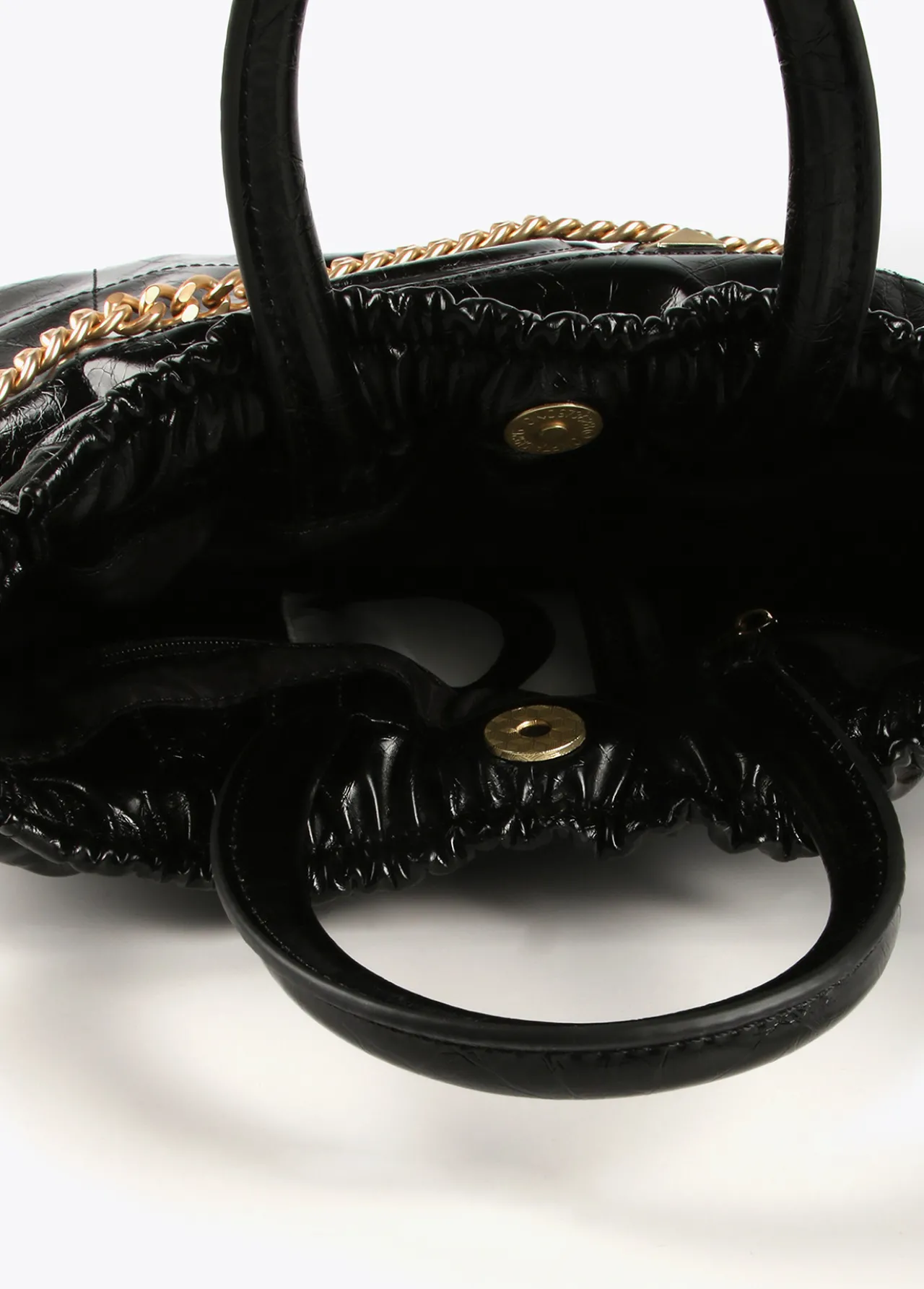 shopper_efecto_piel_brillante_1.webp Lola Casademunt Bolsos Shopper | Bolsos De Hombro<Shopper efecto piel brillante NEGRO