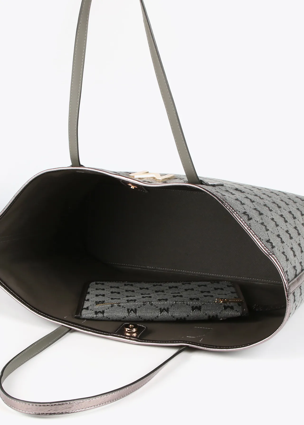 shopper_gris_monograma_3.webp Lola Casademunt Bolsos Shopper | Bolsos De Hombro<Shopper gris monograma NEGRO-GRIS