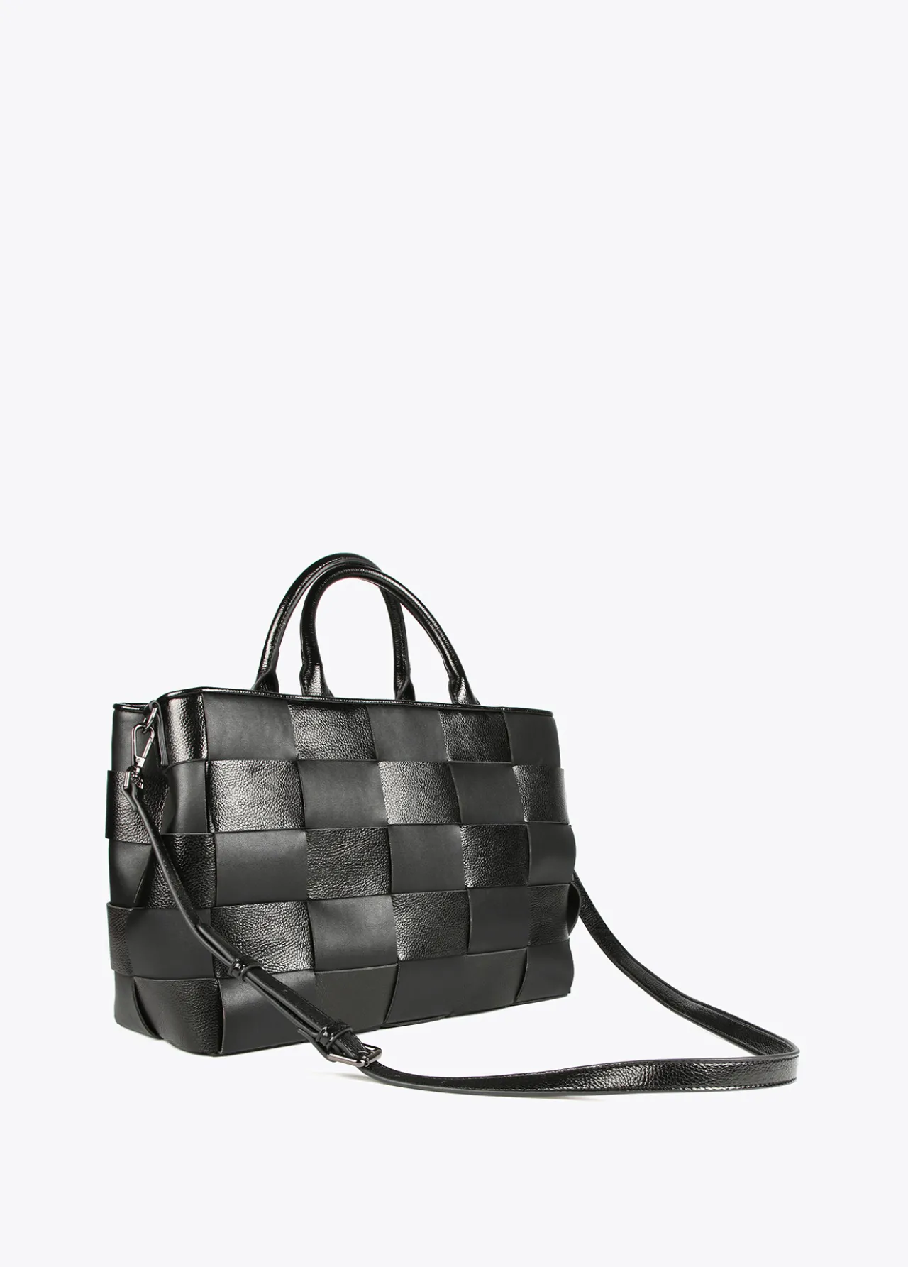shopper_trenzado_3.webp Lola Casademunt Bolsos Shopper | Bolsos De Hombro<Shopper trenzado PLATEADO