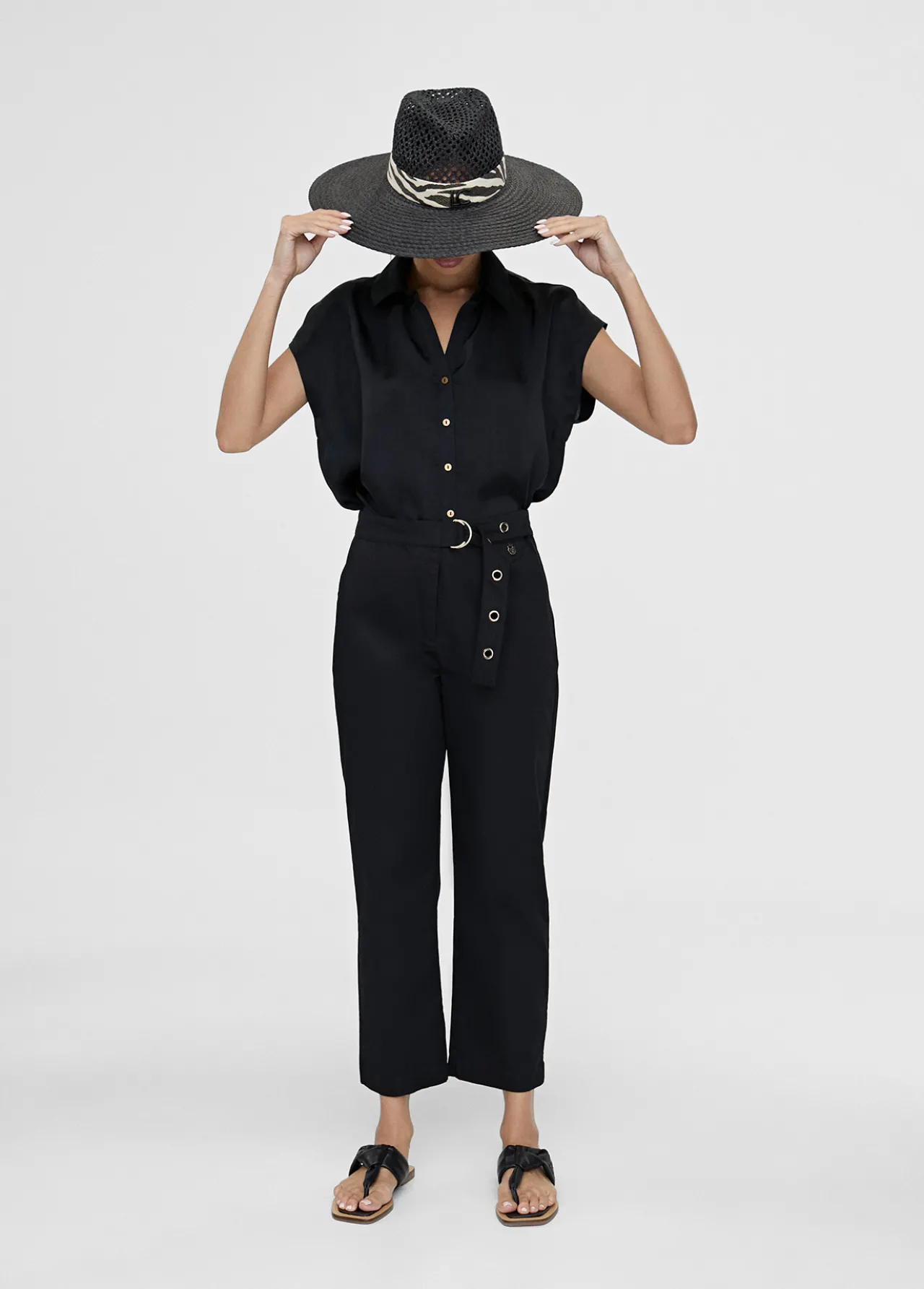 sombrero_tipo_cowboy_2-1.webp Lola Casademunt Accesorios | Baño<Sombrero tipo cowboy NEGRO