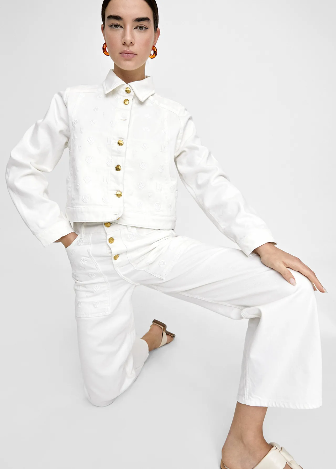 tejano_grabado_1.webp Lola Casademunt Pantalones<Tejano grabado BLANCO