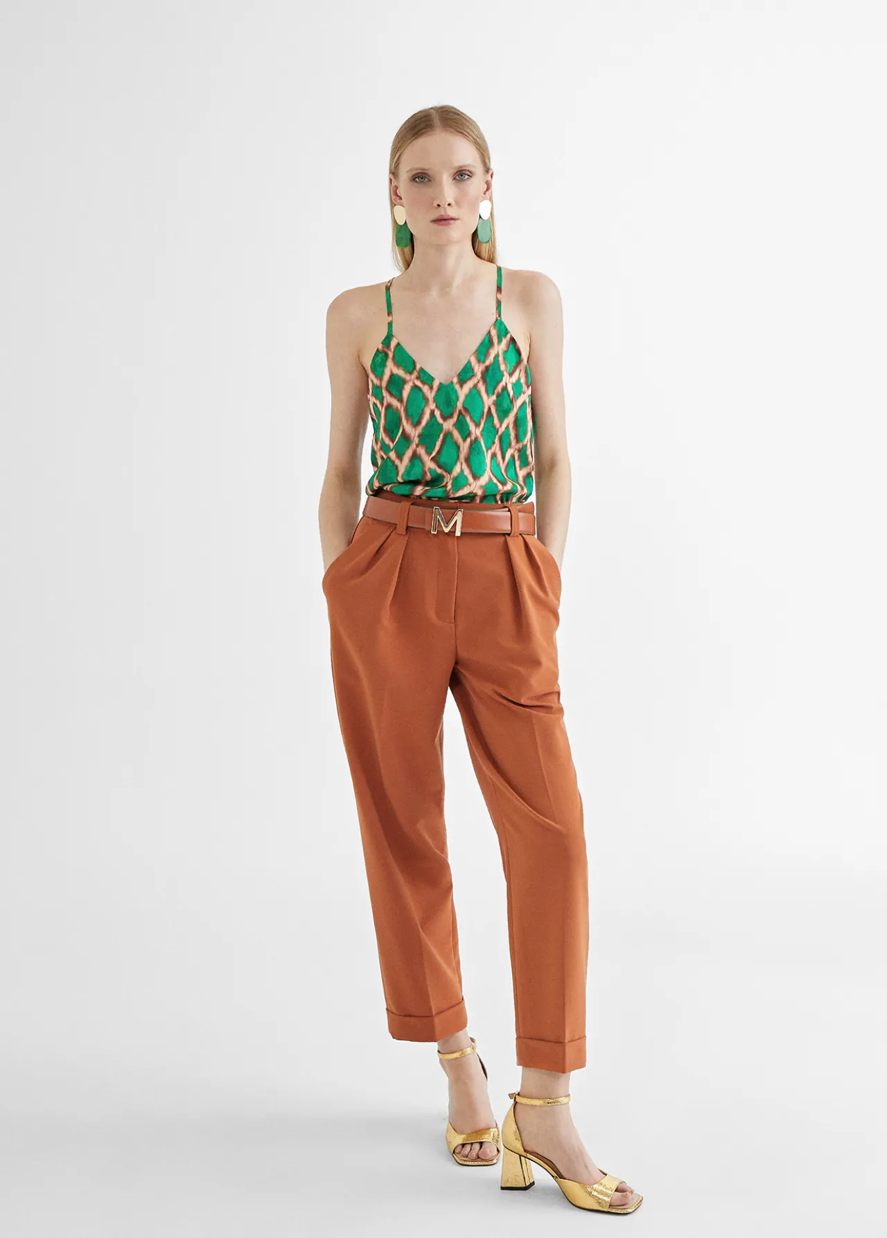 top_estampado_2-1.webp Lola Casademunt Camisetas Y Tops<Top estampado VERDE-MARRON