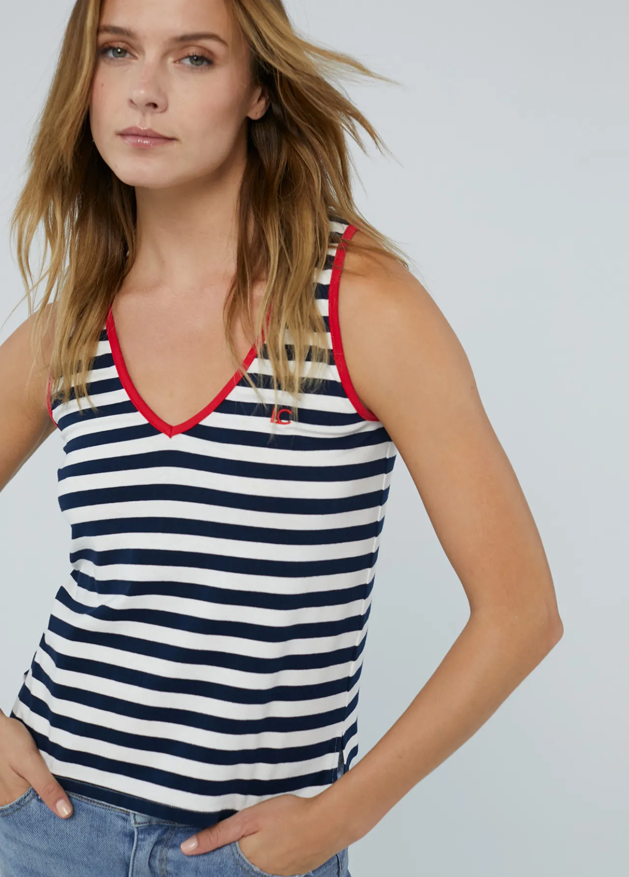 top_estampado_de_rayas_edicin_limitada__lola_casademunt_4.webp Lola Casademunt Camisetas Y Tops<Top estampado de rayas edición limitada - Lola Casademunt AZUL-BLANCO