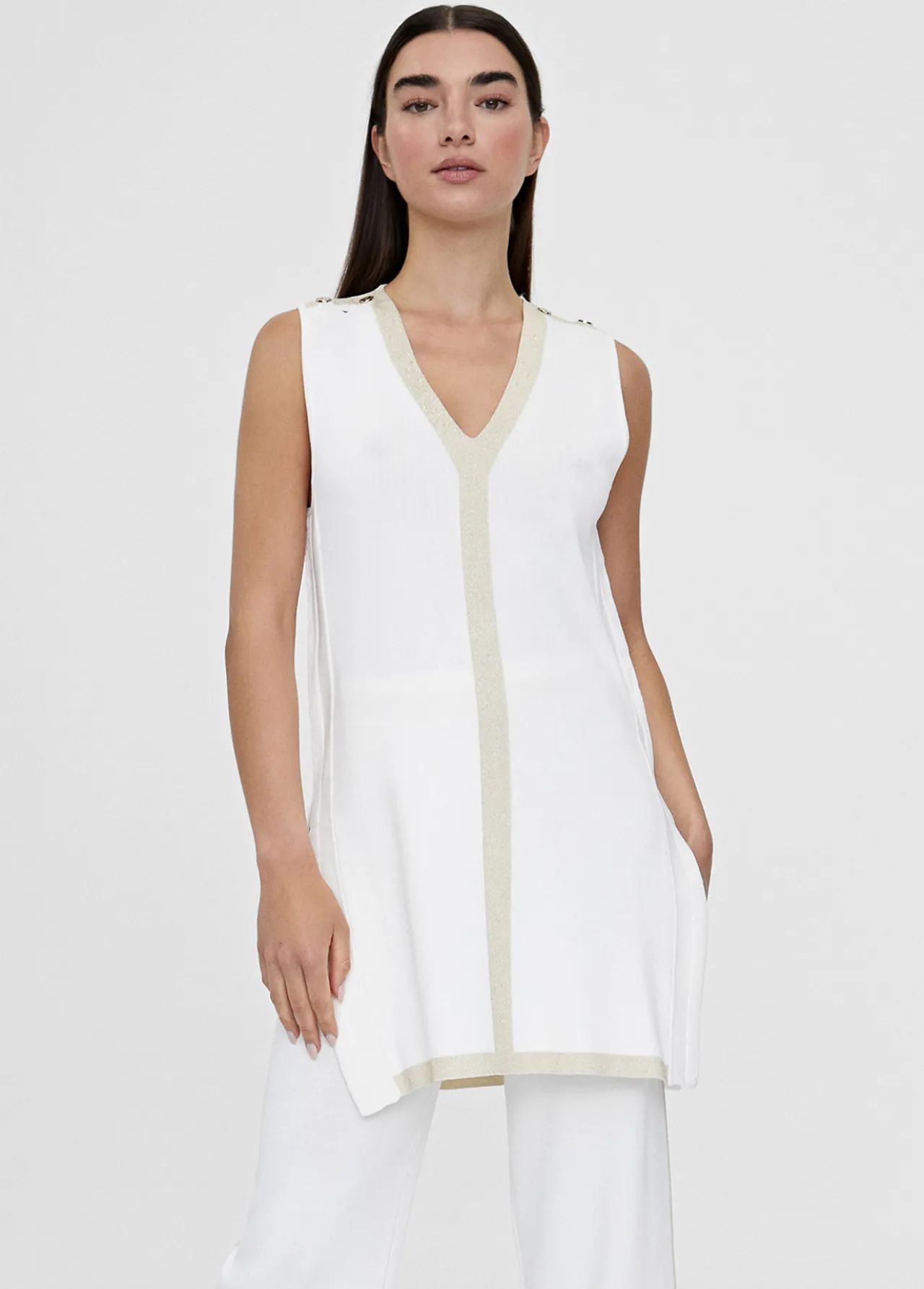 top_largo_de_punto_1.webp Lola Casademunt Camisetas Y Tops | Punto<Top largo de punto CRUDO-METAL