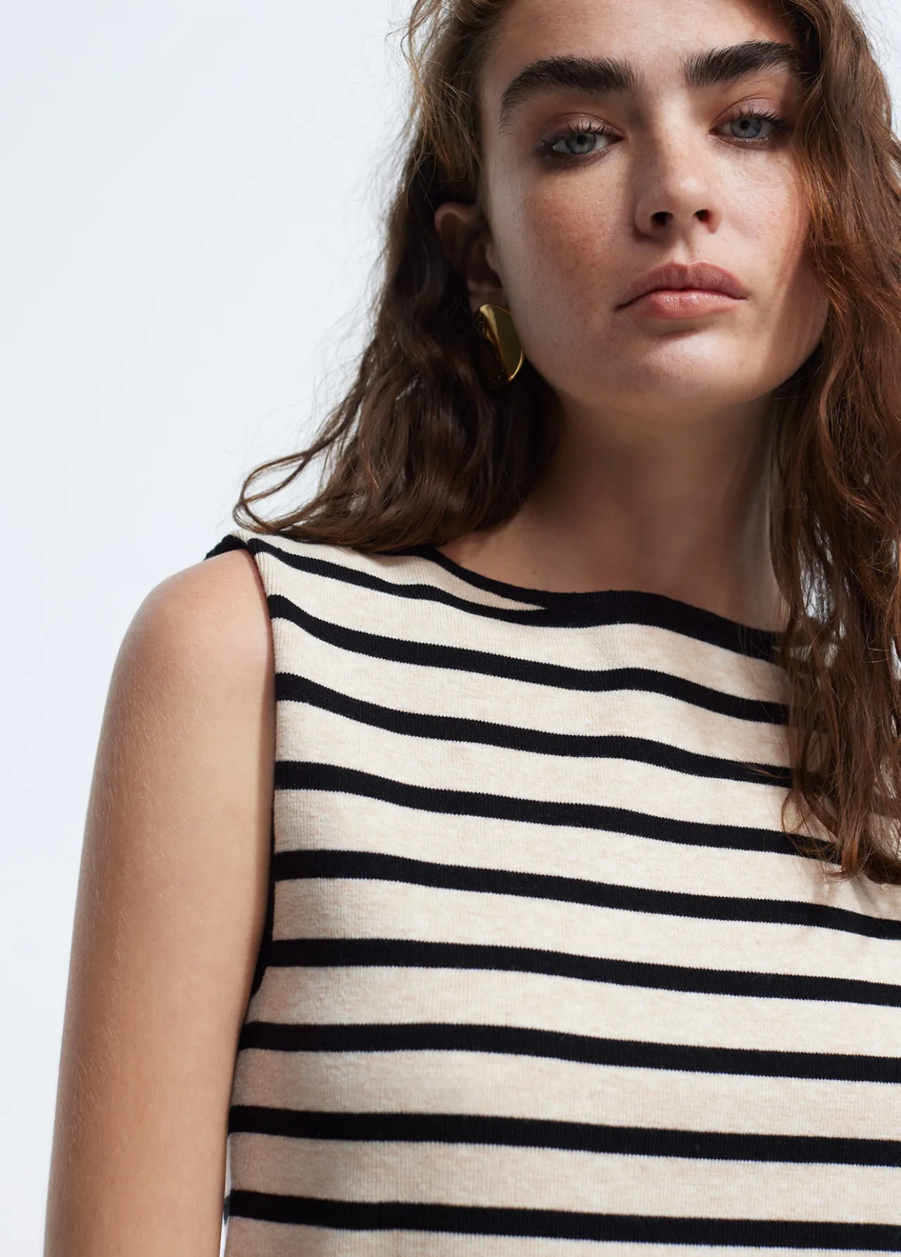 top_punto_rayas_3.webp Lola Casademunt Camisetas Y Tops | Punto<Top punto rayas NEGRO-CRUDO