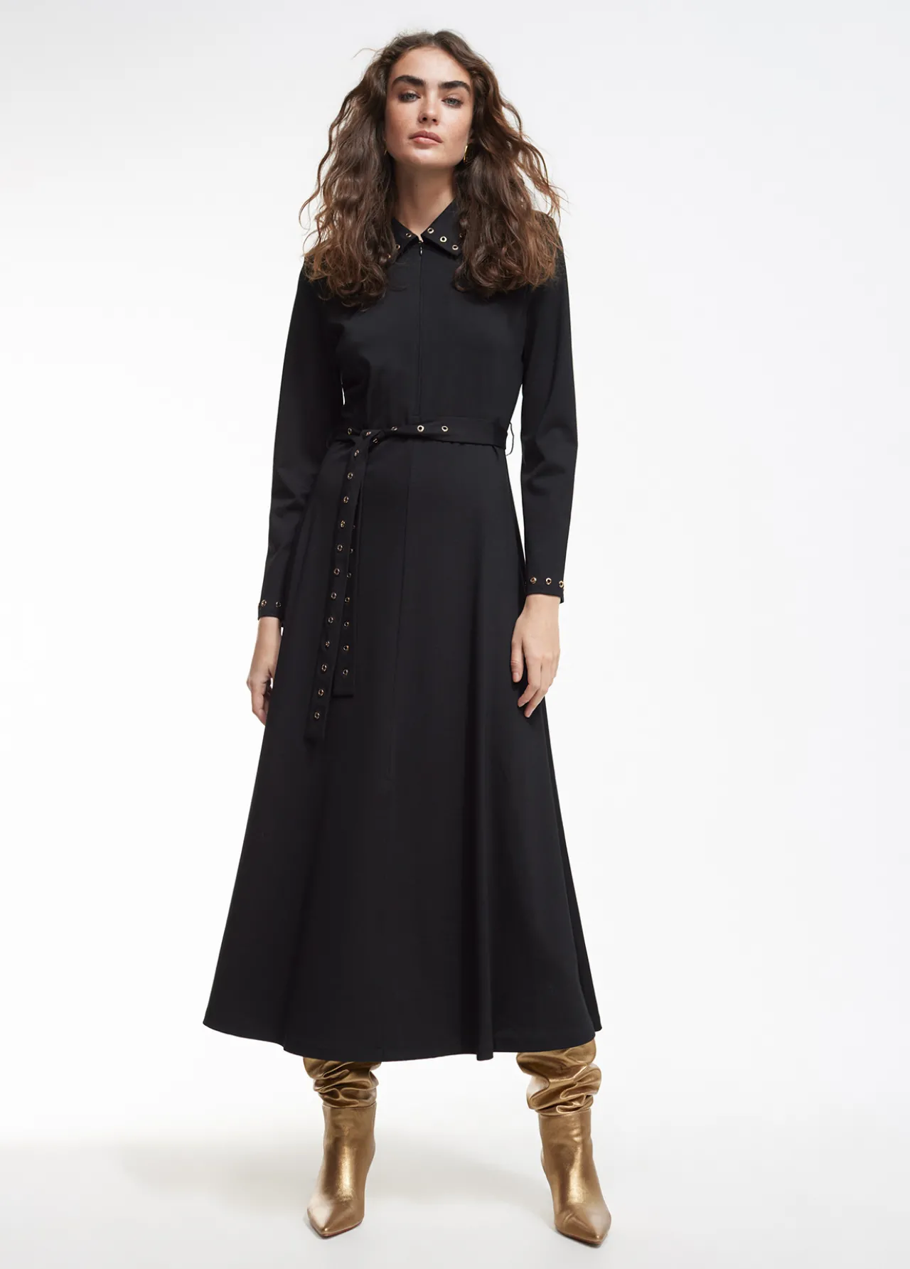 vestido_detalle_eyelets_1.webp Lola Casademunt Vestidos Y Faldas<Vestido detalle eyelets NEGRO