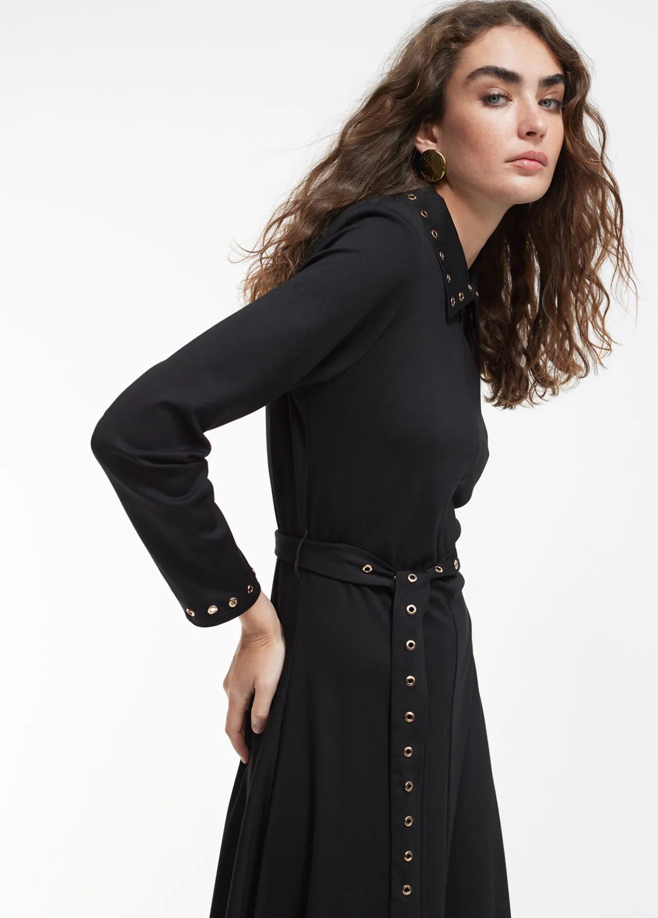 vestido_detalle_eyelets_2.webp Lola Casademunt Vestidos Y Faldas<Vestido detalle eyelets NEGRO