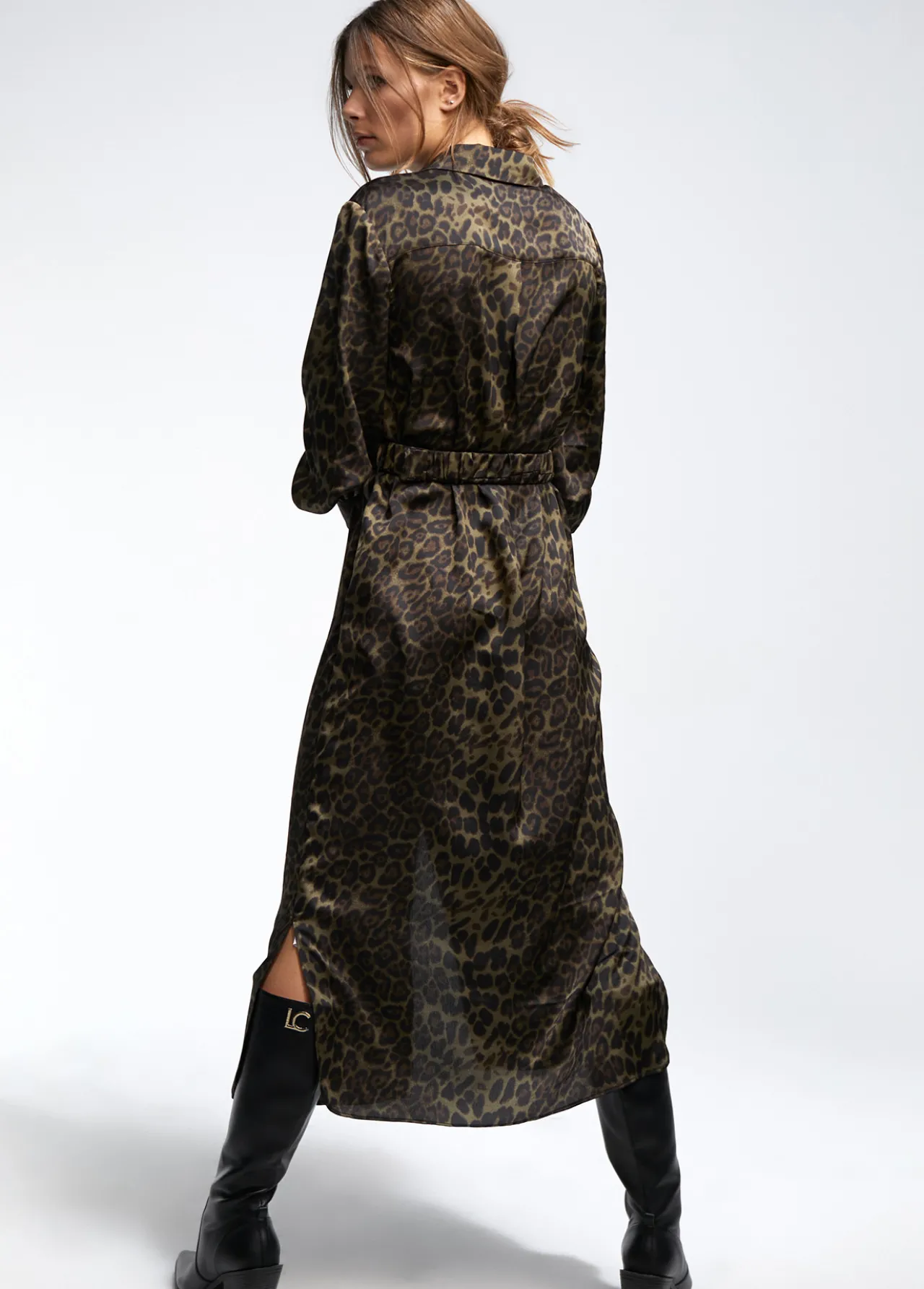 vestido_estampado_animal_print_3.webp Lola Casademunt Animal Print | Vestidos Y Faldas<Vestido estampado animal print NEGRO-VERDE