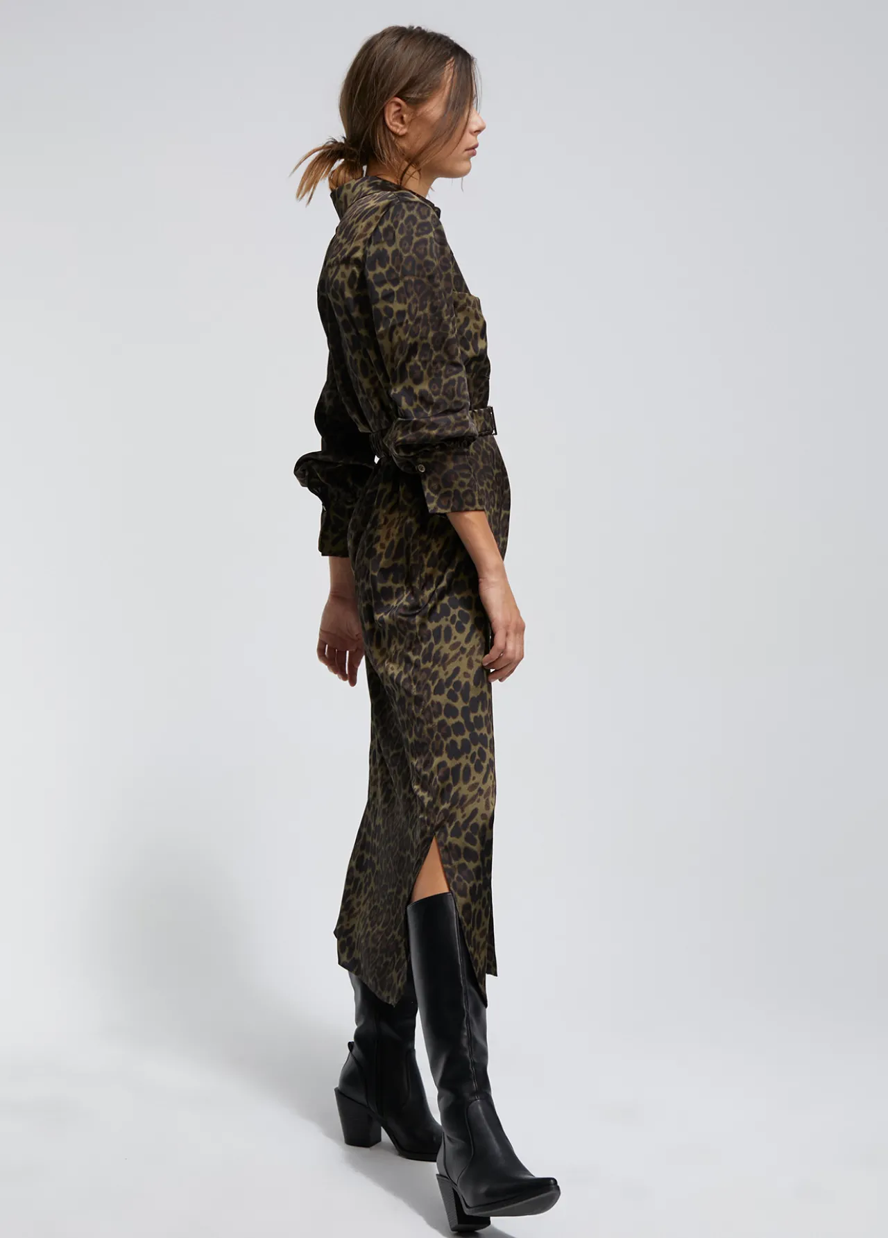 vestido_estampado_animal_print_4.webp Lola Casademunt Animal Print | Vestidos Y Faldas<Vestido estampado animal print NEGRO-VERDE