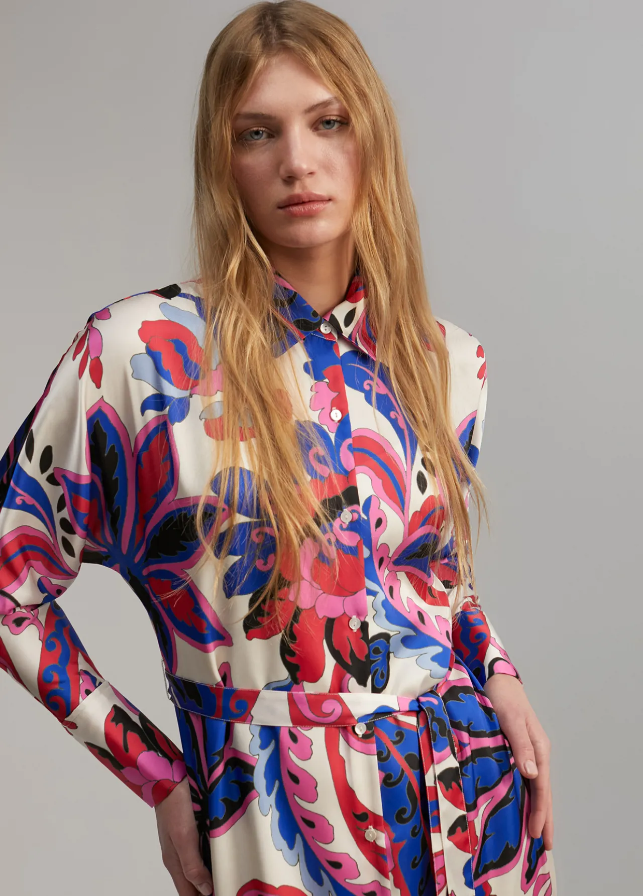 vestido_estampado_paisley_2.webp Lola Casademunt Vestidos Y Faldas<Vestido estampado paisley ROSA-MULTICOLOR