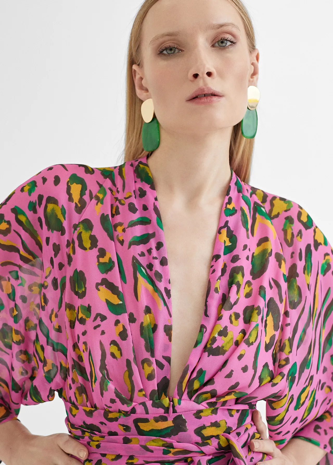 vestido_largo_animal_print_color_2.webp Lola Casademunt Vestidos Y Faldas<Vestido largo animal print color LILA-NEGRO