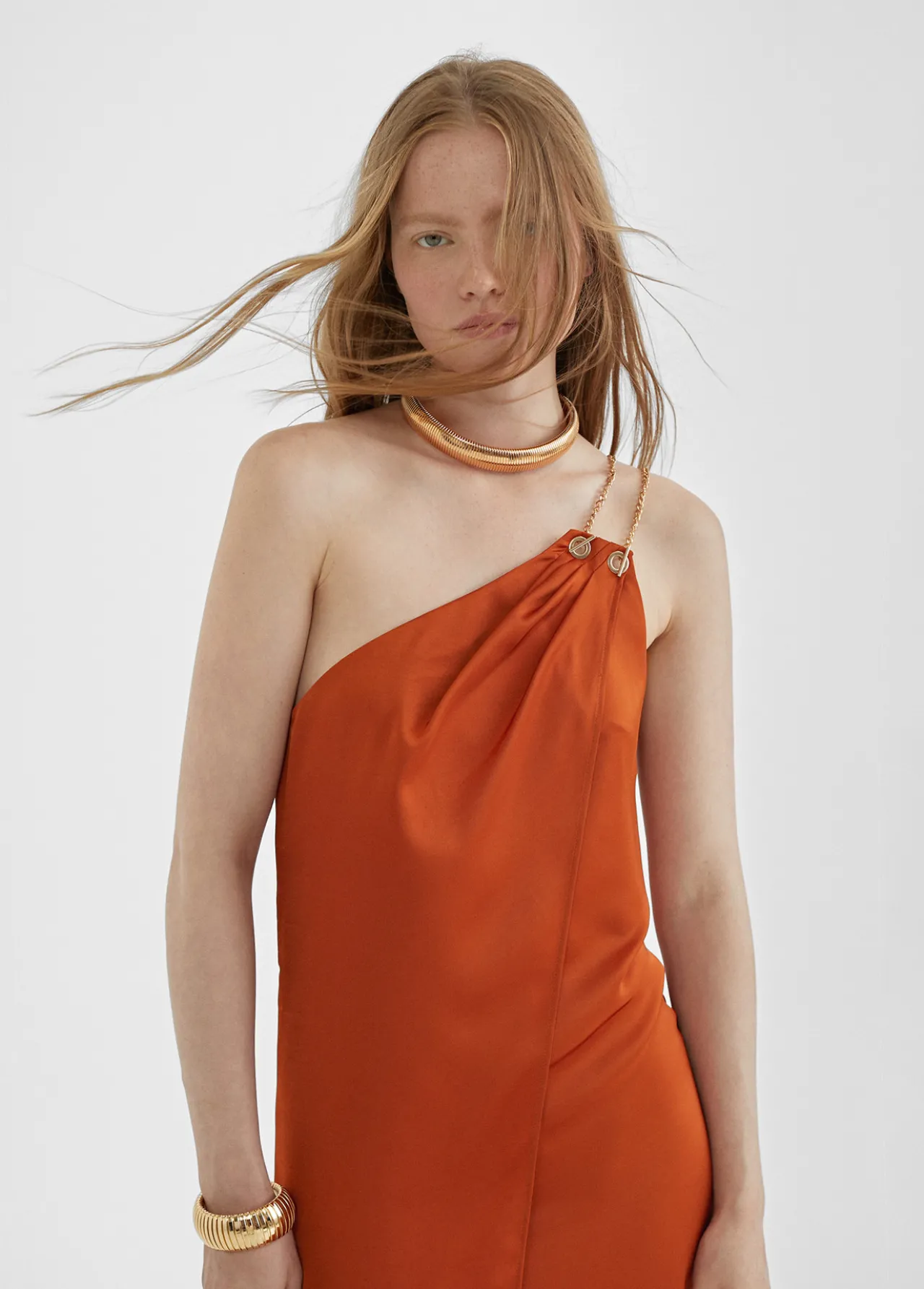 vestido_largo_asimtrico_4.webp Lola Casademunt Vestidos Y Faldas<Vestido largo asimétrico TOFFEE