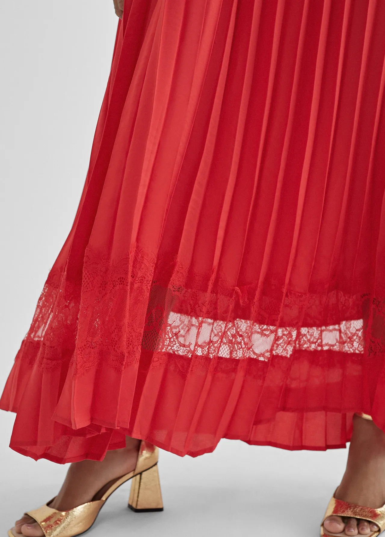 vestido_largo_halter_5.webp Lola Casademunt Vestidos Y Faldas<Vestido largo halter ROJO