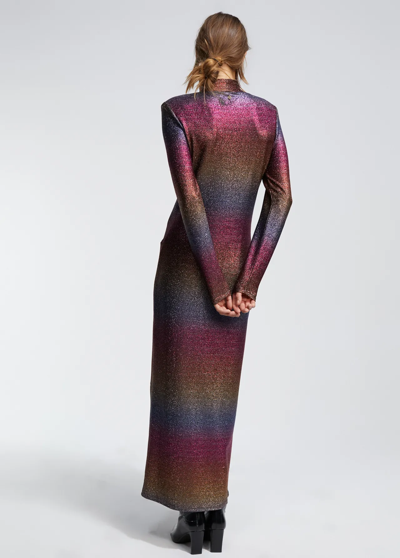 vestido_largo_lrex_5.webp Lola Casademunt Vestidos Y Faldas<Vestido largo lúrex METAL-MULTICOLOR