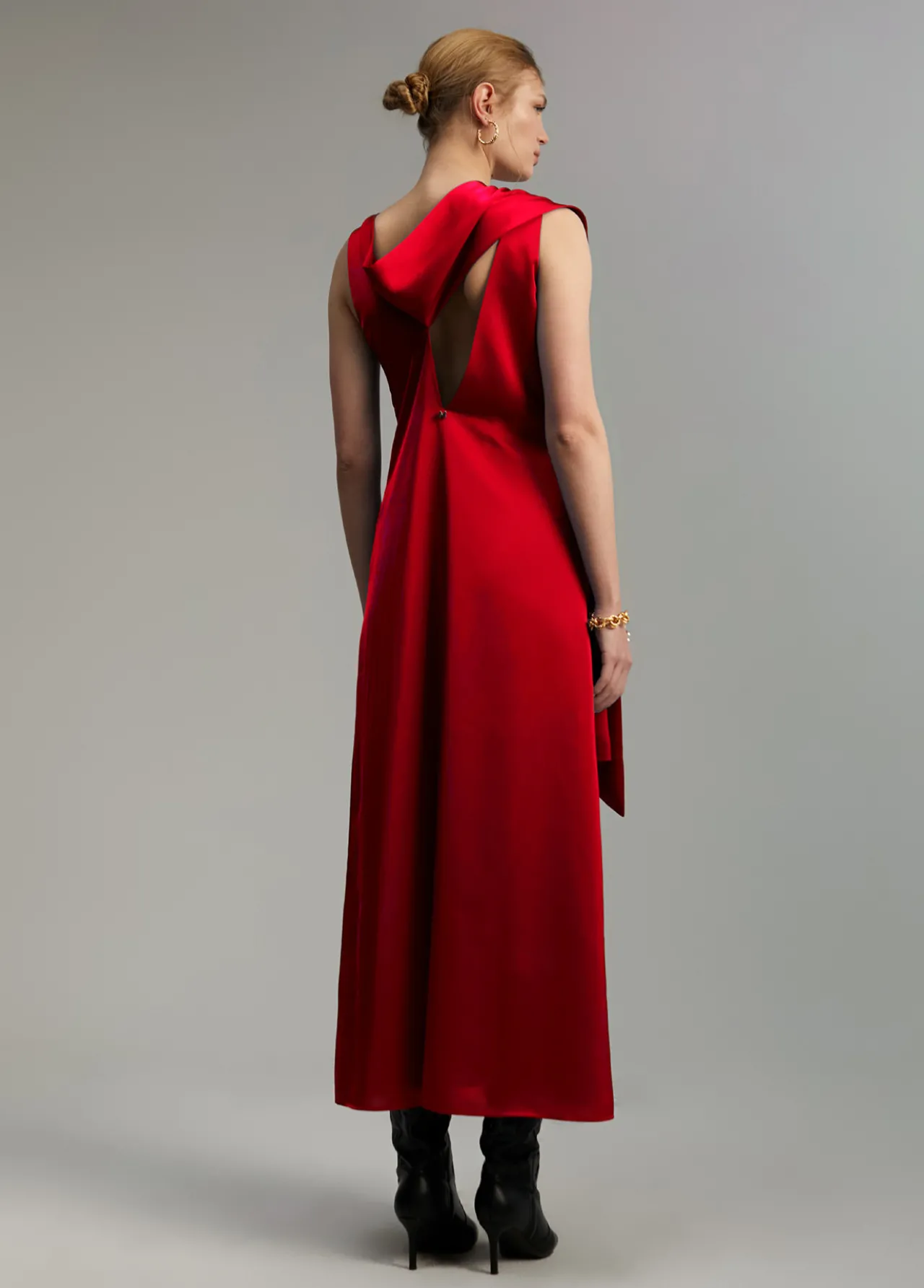 vestido_midi_satn_7.webp Lola Casademunt Vestidos Y Faldas<Vestido midi satén ROJO