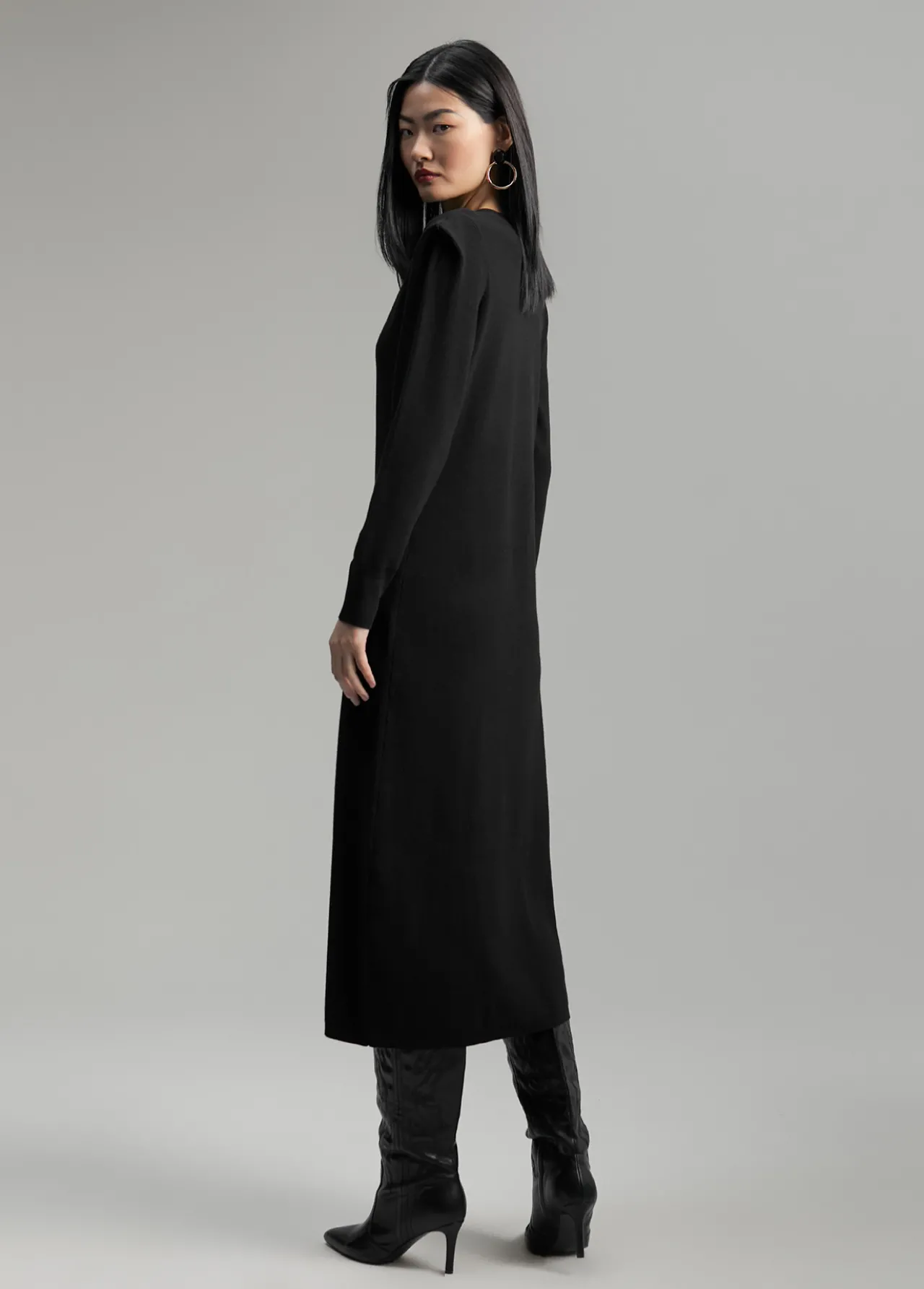 vestido_punto_hombreras_2.webp Lola Casademunt Vestidos Y Faldas<Vestido punto hombreras NEGRO