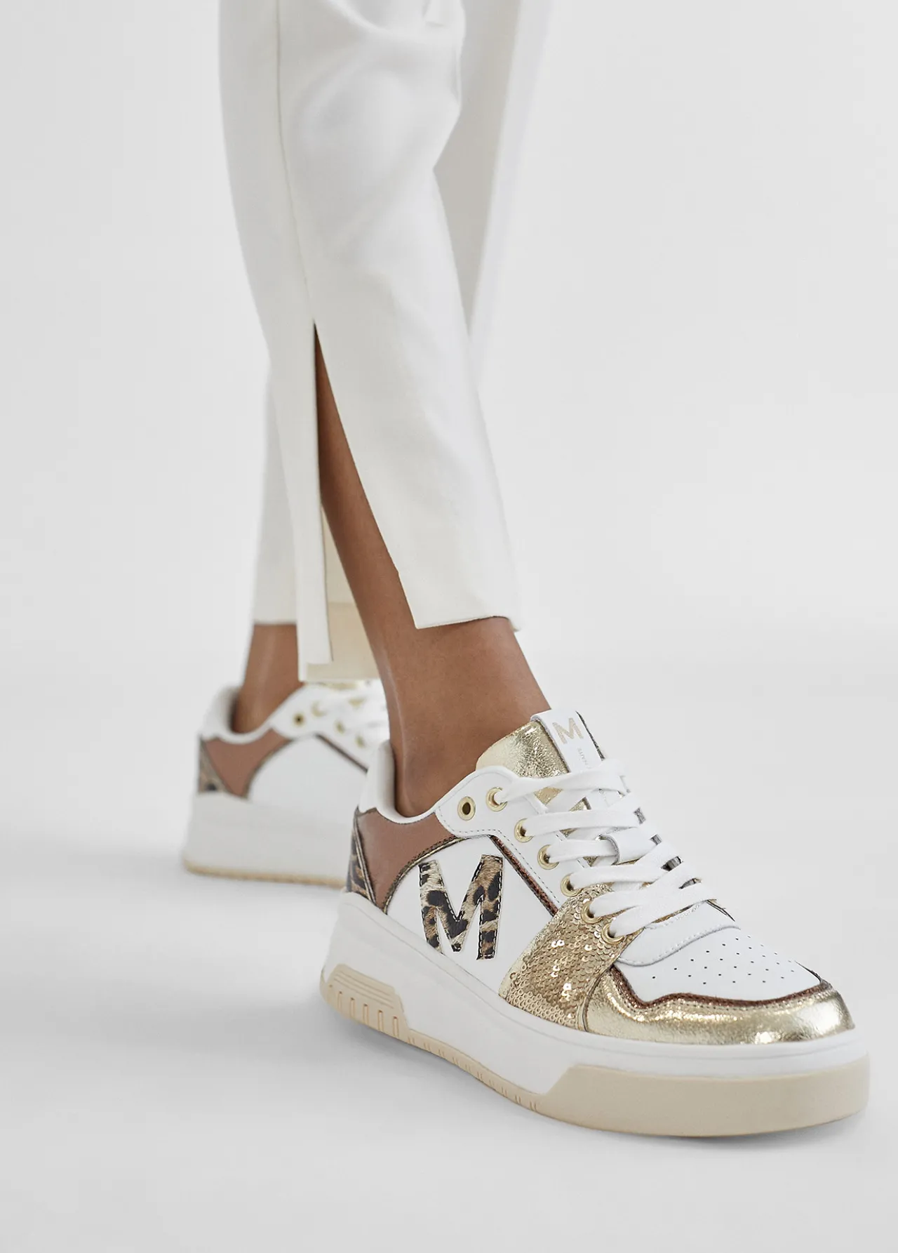 zapatillas_animal_print_2-2.webp Lola Casademunt Calzado<Zapatillas animal print AZULELECTRICO