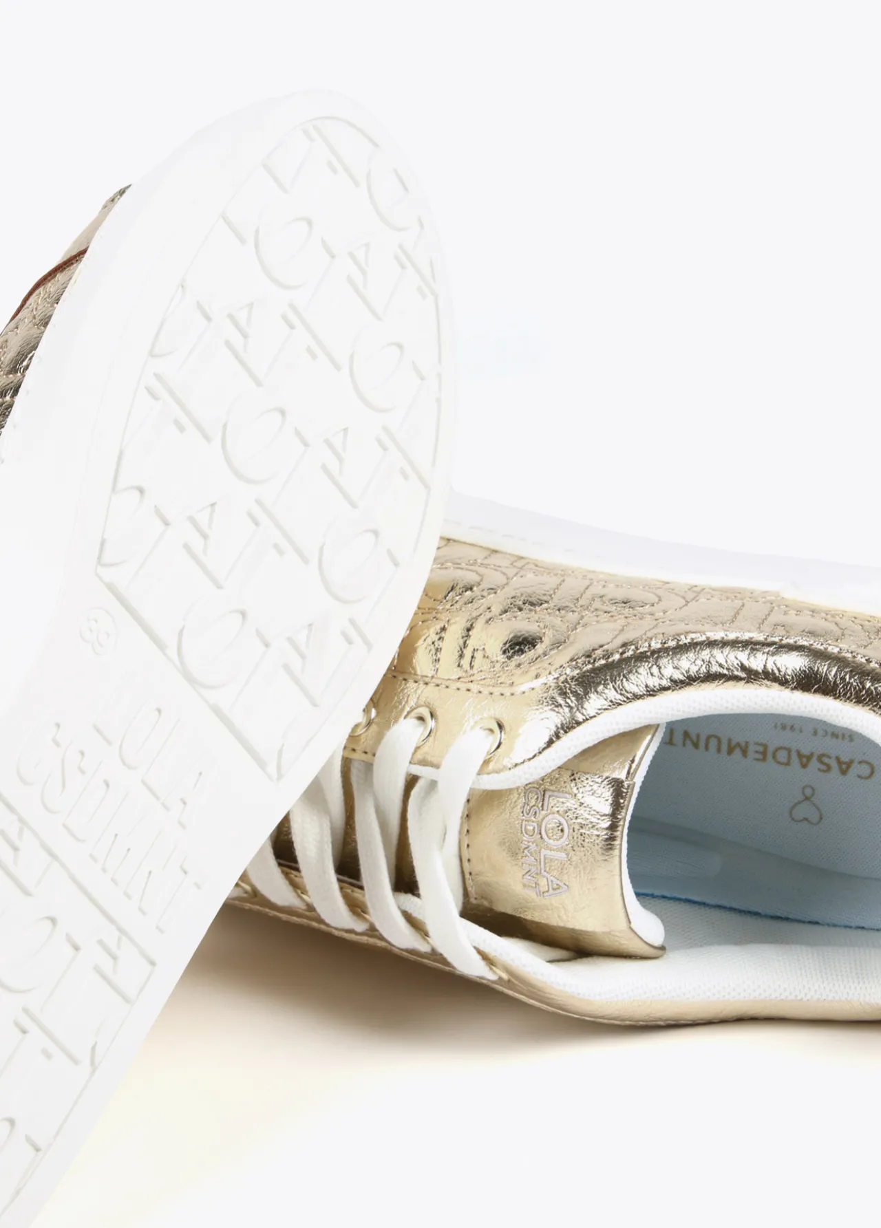 zapatillas_deportivas_metalizadas_3-1.webp Lola Casademunt Zapatillas Deportivas<Zapatillas deportivas metalizadas BLANCO